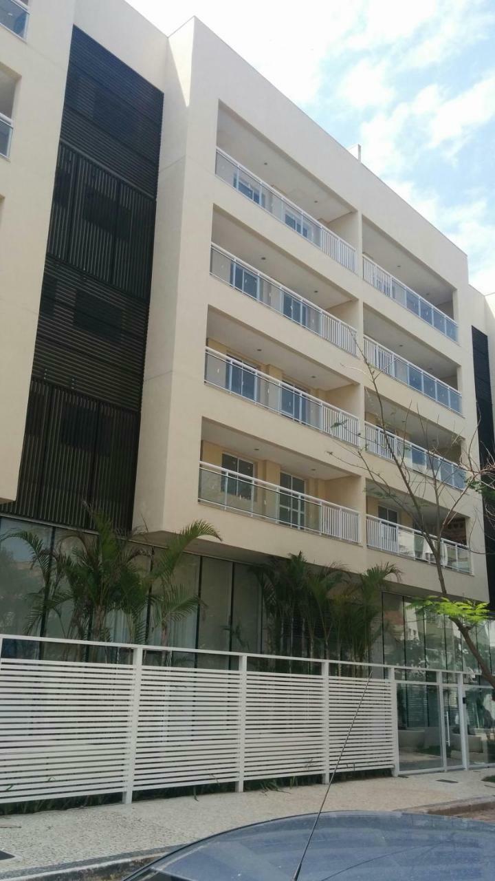 Mediterraneo 507: Beachfront Comfort with BBQ and High-Speed Internet Cabo Frio Exterior photo